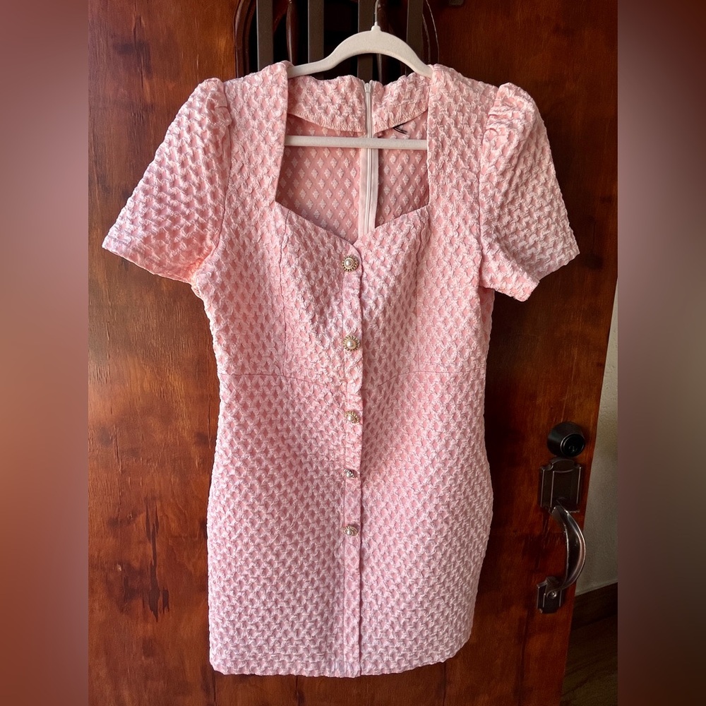 Sweetheart pink puff sleeve dress size large